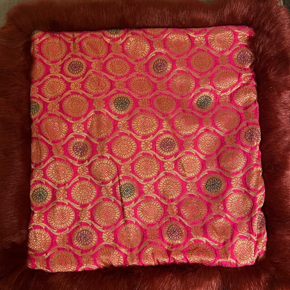 Anthropologie Mela Metallic Jacquard Pillow pillow cover 18X18 - Picture 5 of 6